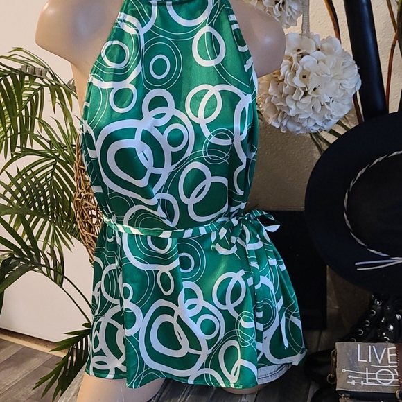 SALE RAMPAGE RETRO HALTER MULTI  CIRCLE MEDIUM TOP - Picture 13 of 16